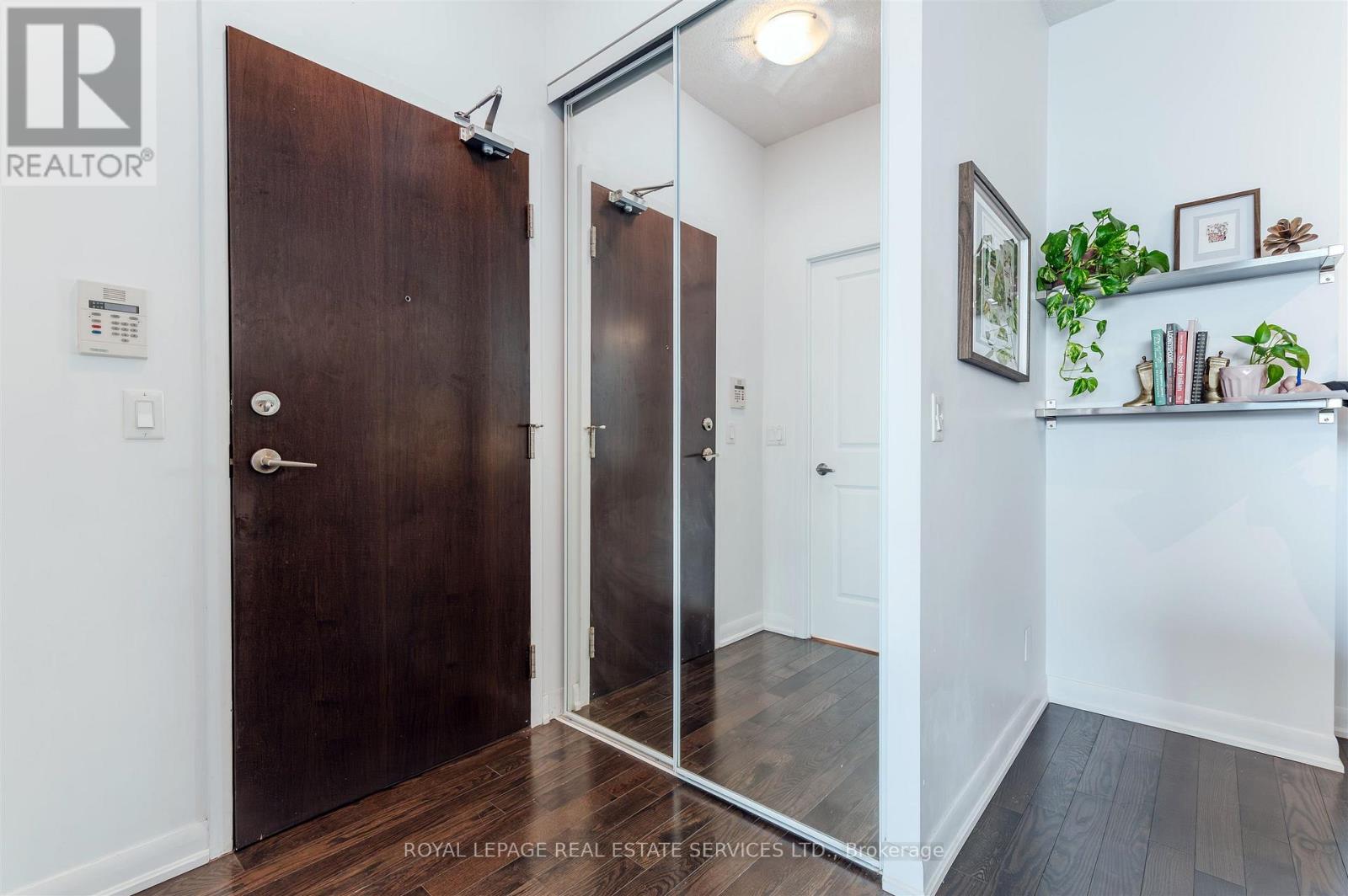 Ph101 - 215 Sherway Gardens Road, Toronto, Ontario  M9C 0A4 - Photo 17 - W12905270