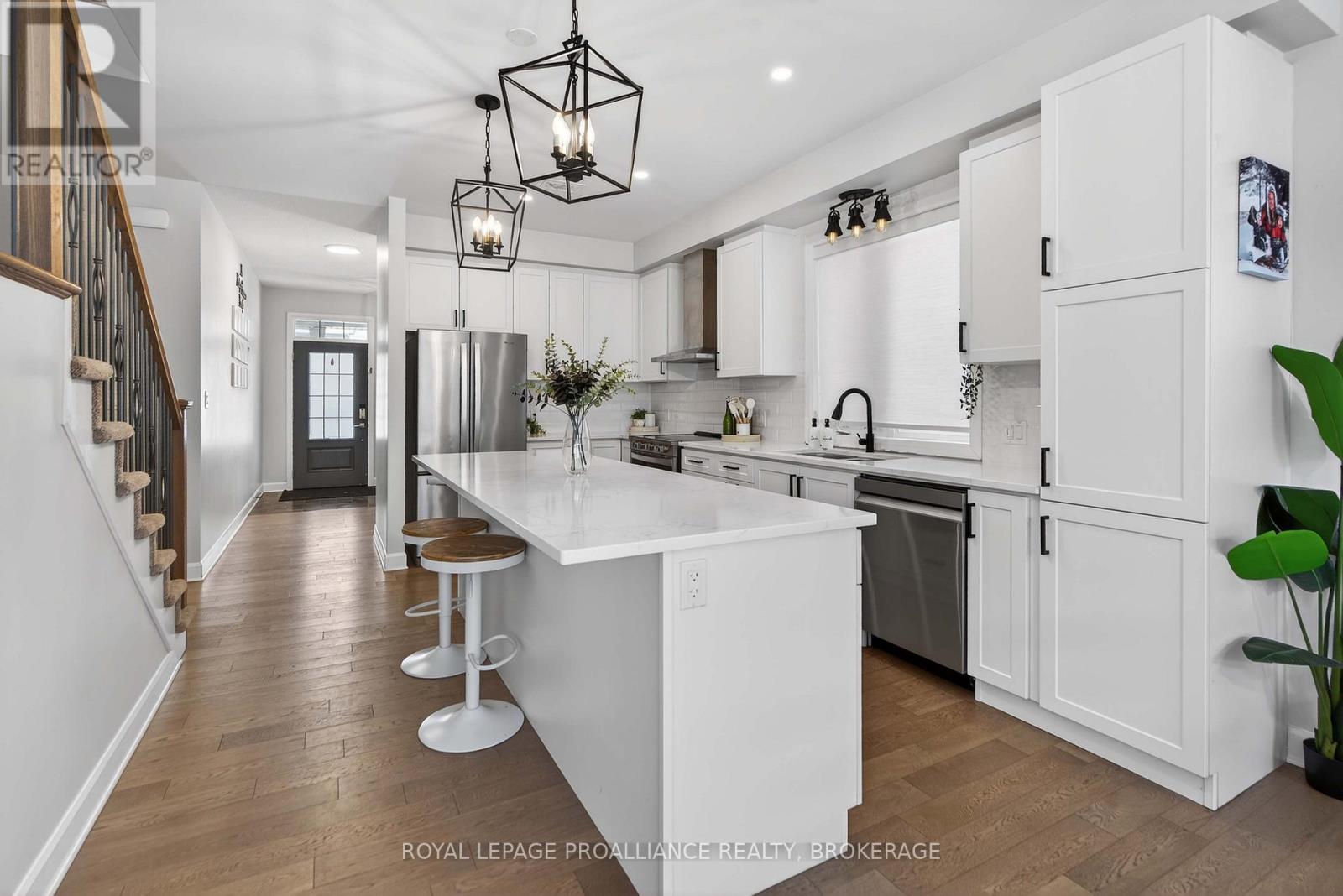 680 Halloway Drive, Kingston, Ontario  K7K 0H4 - Photo 8 - X12902380