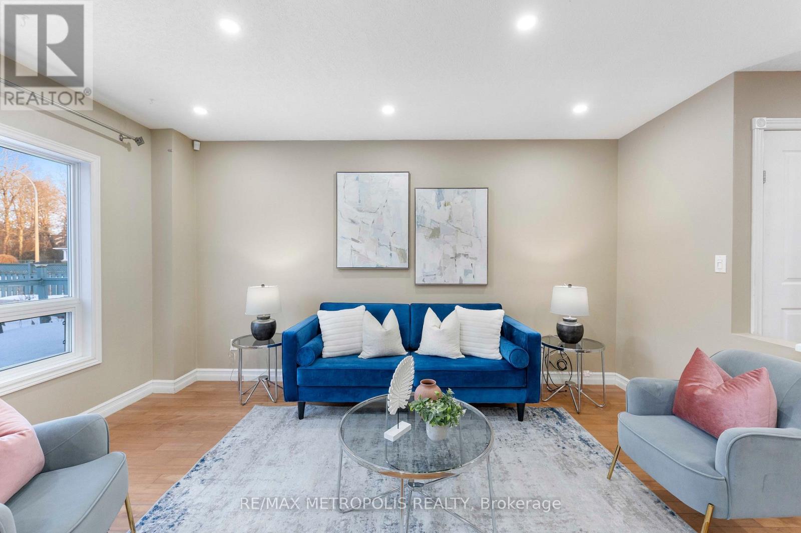 135 Veronica Drive, Kitchener, Ontario  N2A 4E6 - Photo 23 - X12905262