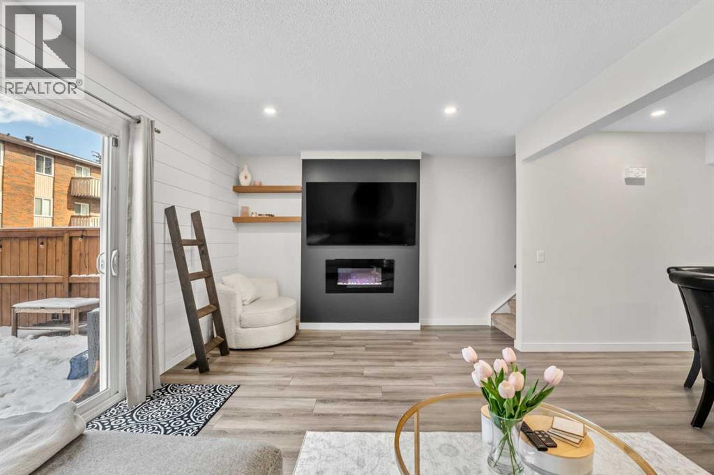 19, 330 Canterbury Drive Sw, Calgary, Alberta  T2W 1H6 - Photo 15 - A2292120
