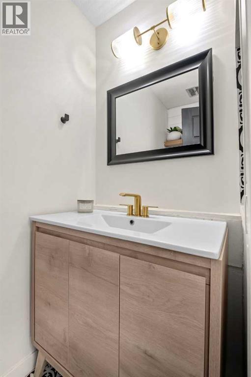 19, 330 Canterbury Drive Sw, Calgary, Alberta  T2W 1H6 - Photo 16 - A2292120