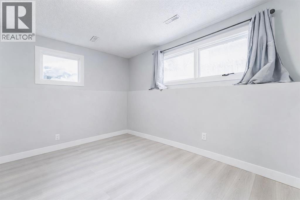 6420 26 Avenue Ne, Calgary, Alberta  T1Y 3V1 - Photo 14 - A2294669