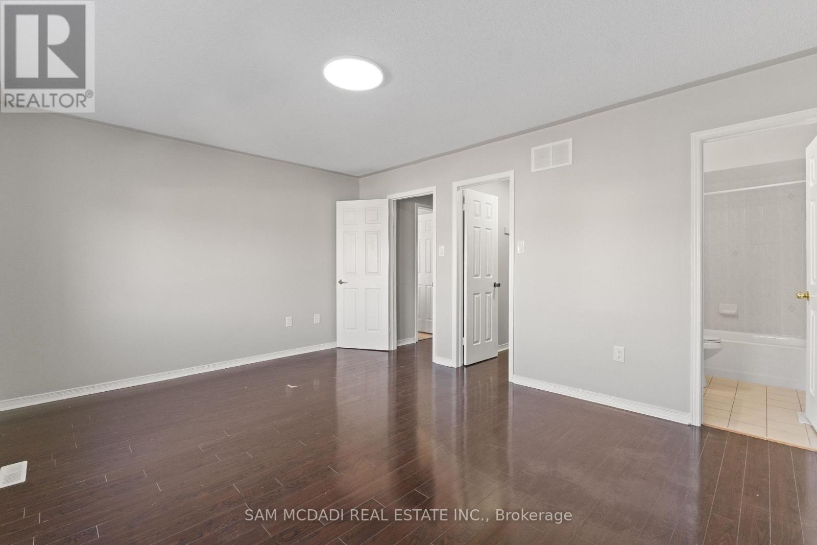 67 Blue Bonnet Drive, Brampton, Ontario  L6Y 4N3 - Photo 27 - W12898440