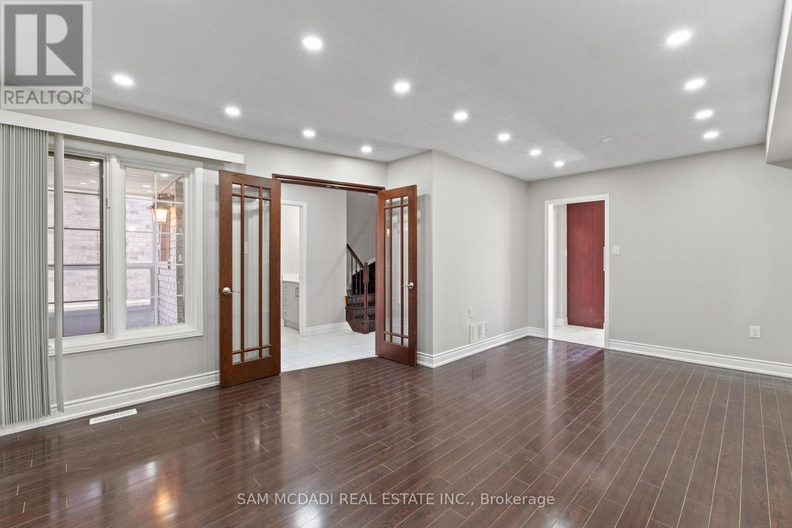 67 Blue Bonnet Drive, Brampton, Ontario  L6Y 4N3 - Photo 6 - W12898440