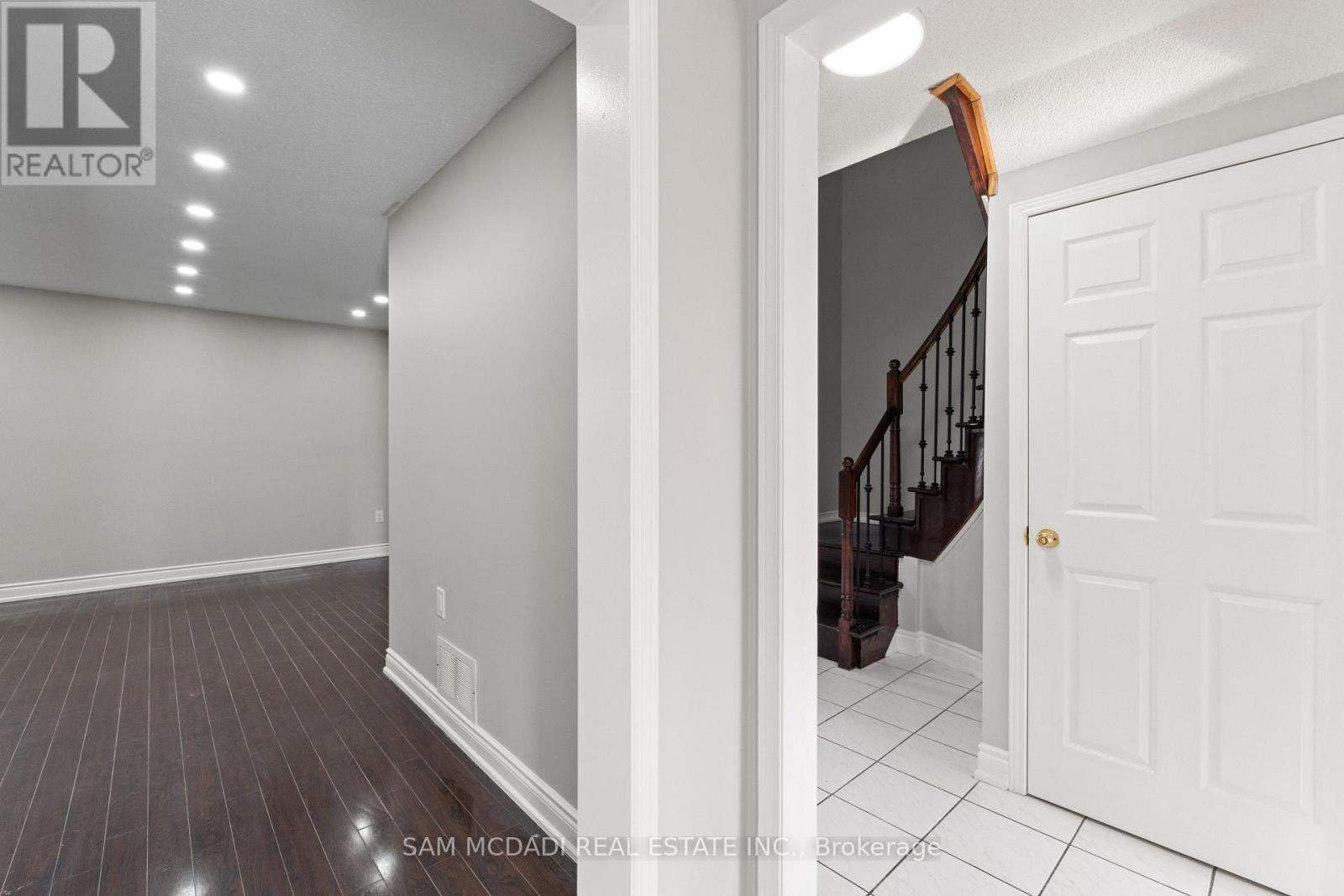 67 Blue Bonnet Drive, Brampton, Ontario  L6Y 4N3 - Photo 16 - W12898440