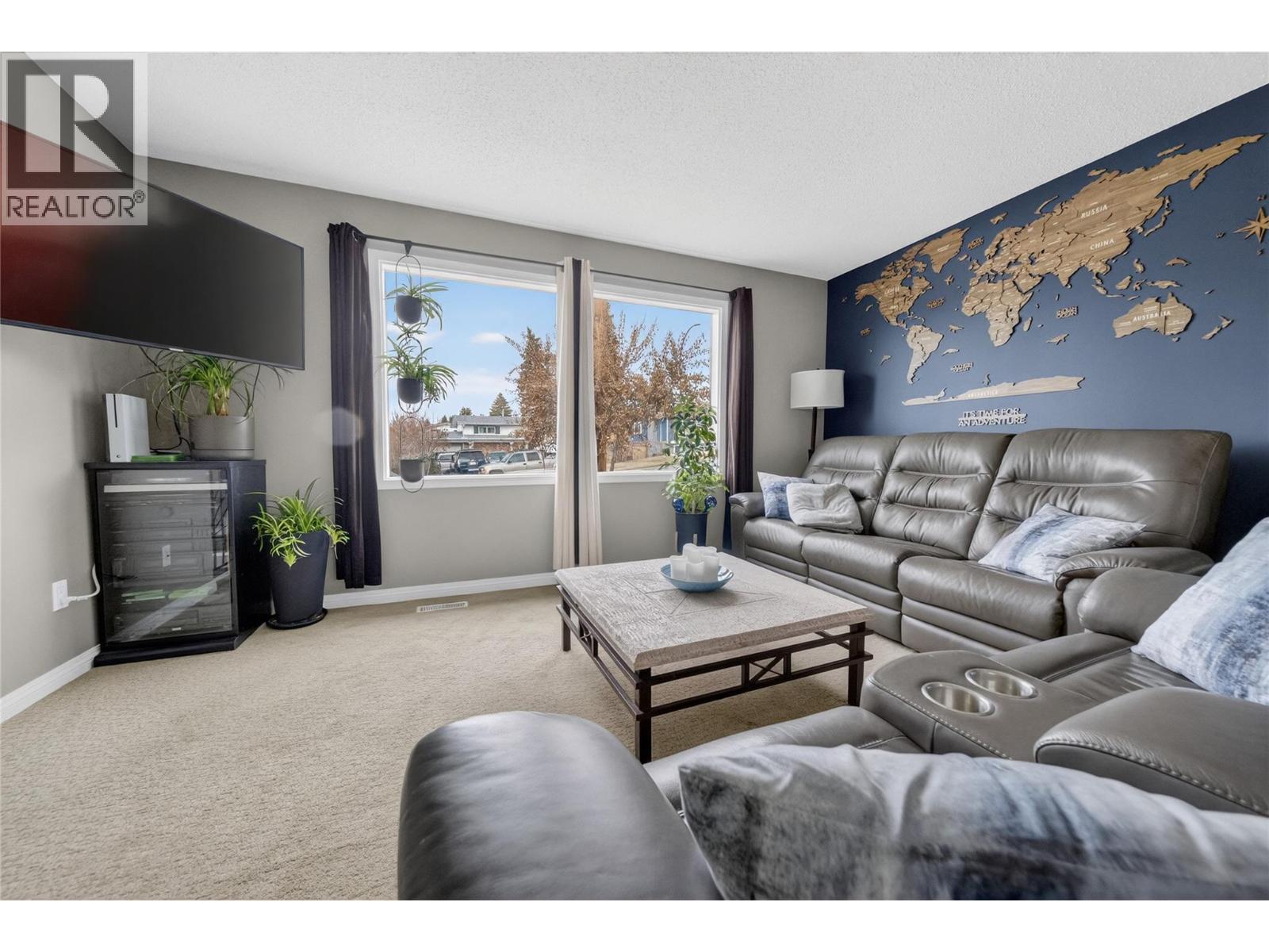 2617 3rd Street S, Cranbrook, British Columbia V1C 4W4 - Photo 3 - 10380037