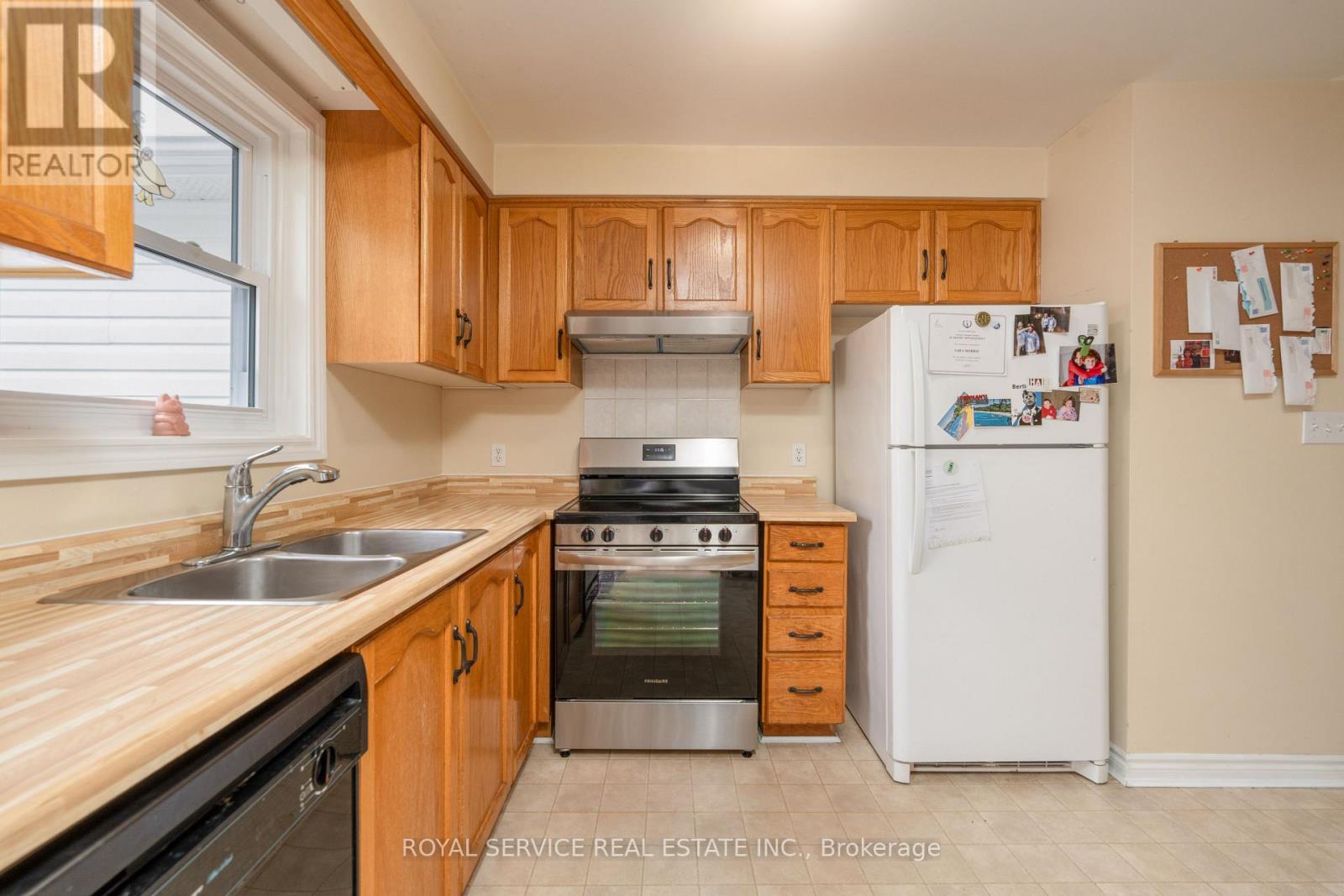 755 Greer Crescent, Cobourg, Ontario  K9A 5N7 - Photo 10 - X12905328