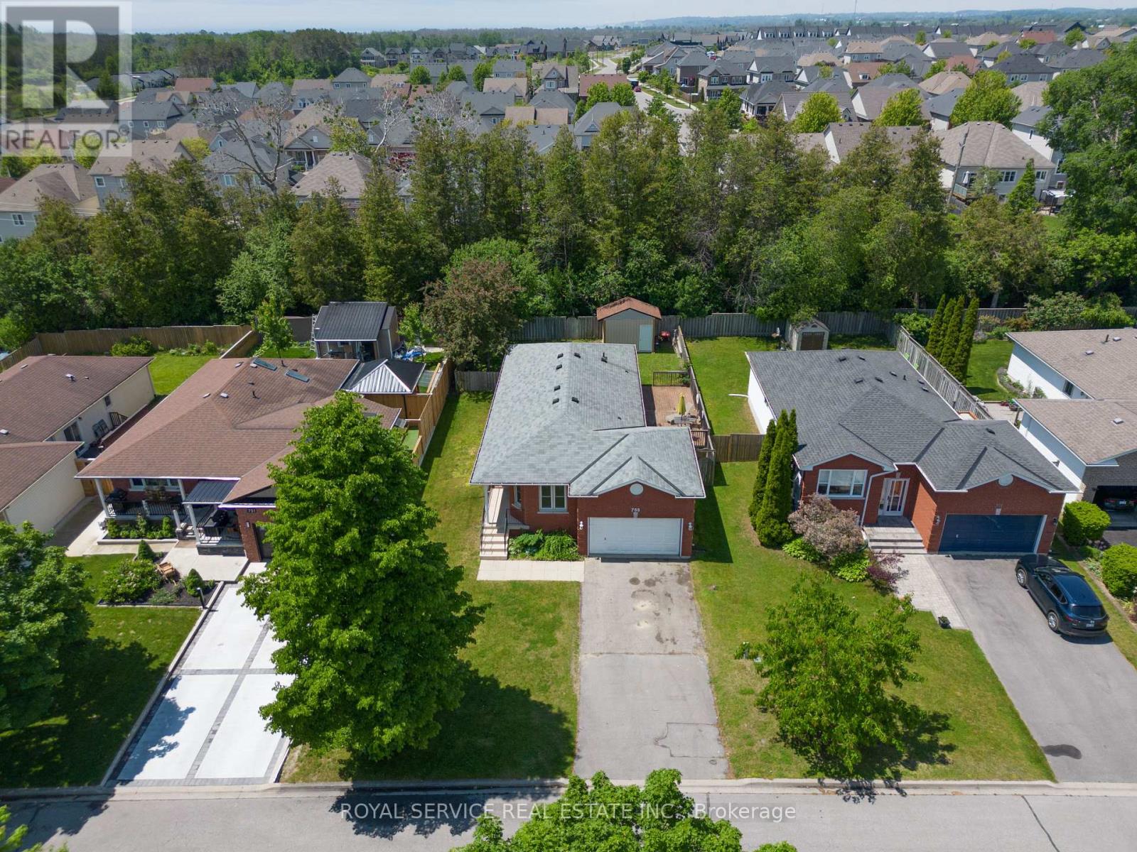 755 Greer Crescent, Cobourg, Ontario  K9A 5N7 - Photo 3 - X12905328