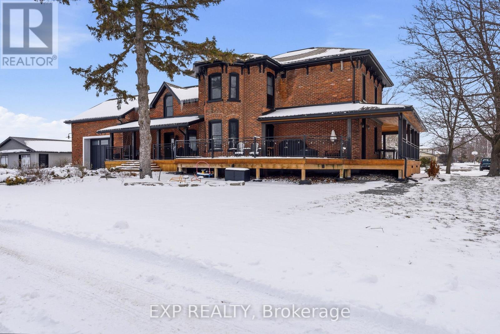 348 Massassauga Road, Prince Edward County, Ontario  K8N 4Z7 - Photo 2 - X12905432