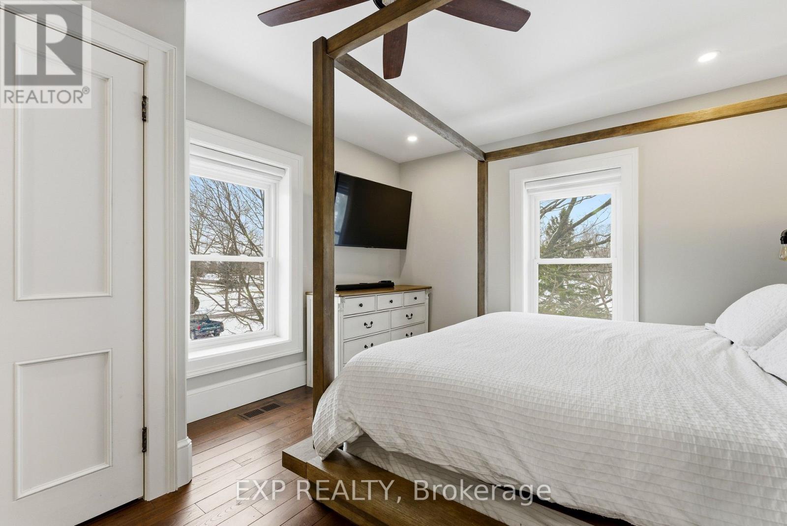 348 Massassauga Road, Prince Edward County, Ontario  K8N 4Z7 - Photo 20 - X12905432