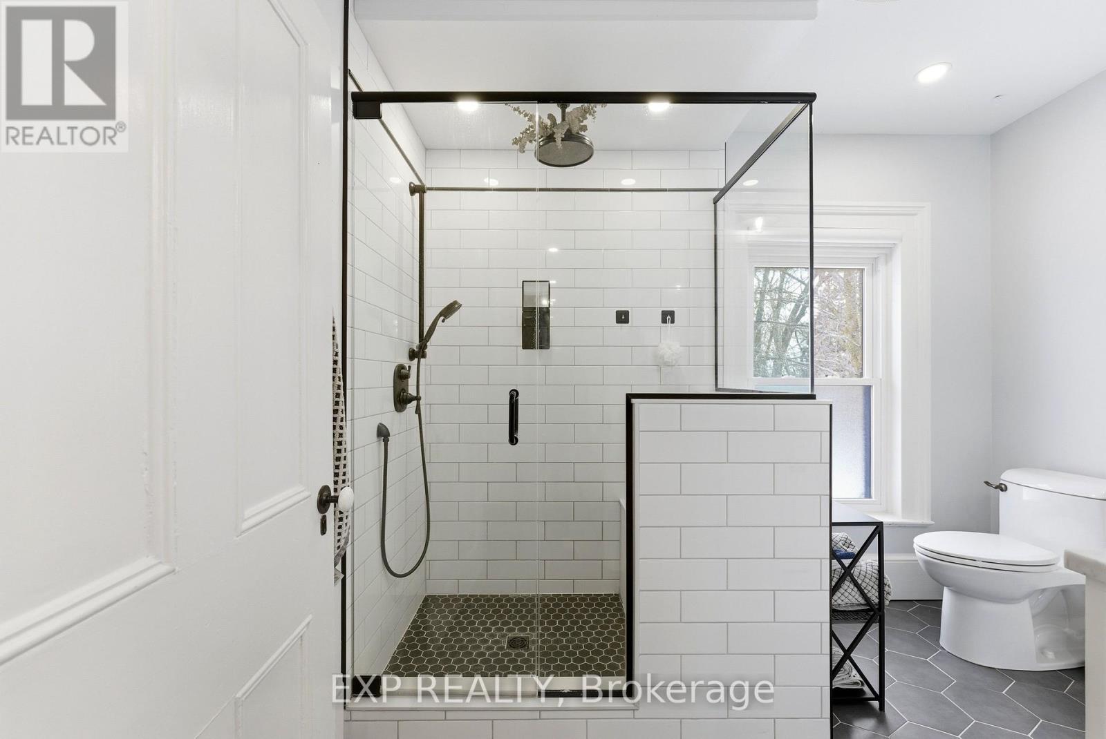 348 Massassauga Road, Prince Edward County, Ontario  K8N 4Z7 - Photo 22 - X12905432