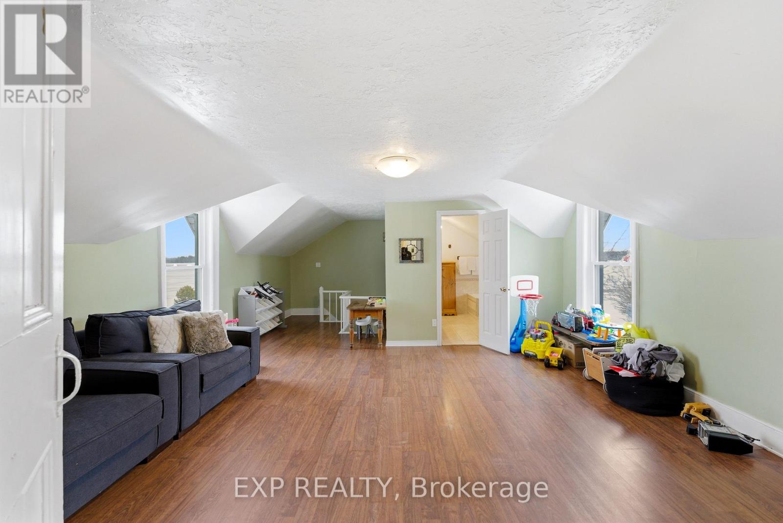 348 Massassauga Road, Prince Edward County, Ontario  K8N 4Z7 - Photo 29 - X12905432