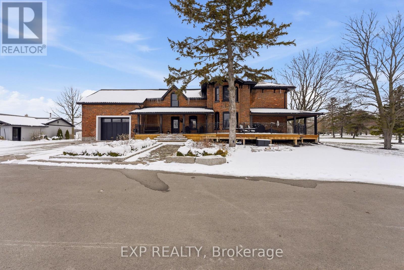 348 Massassauga Road, Prince Edward County, Ontario  K8N 4Z7 - Photo 3 - X12905432