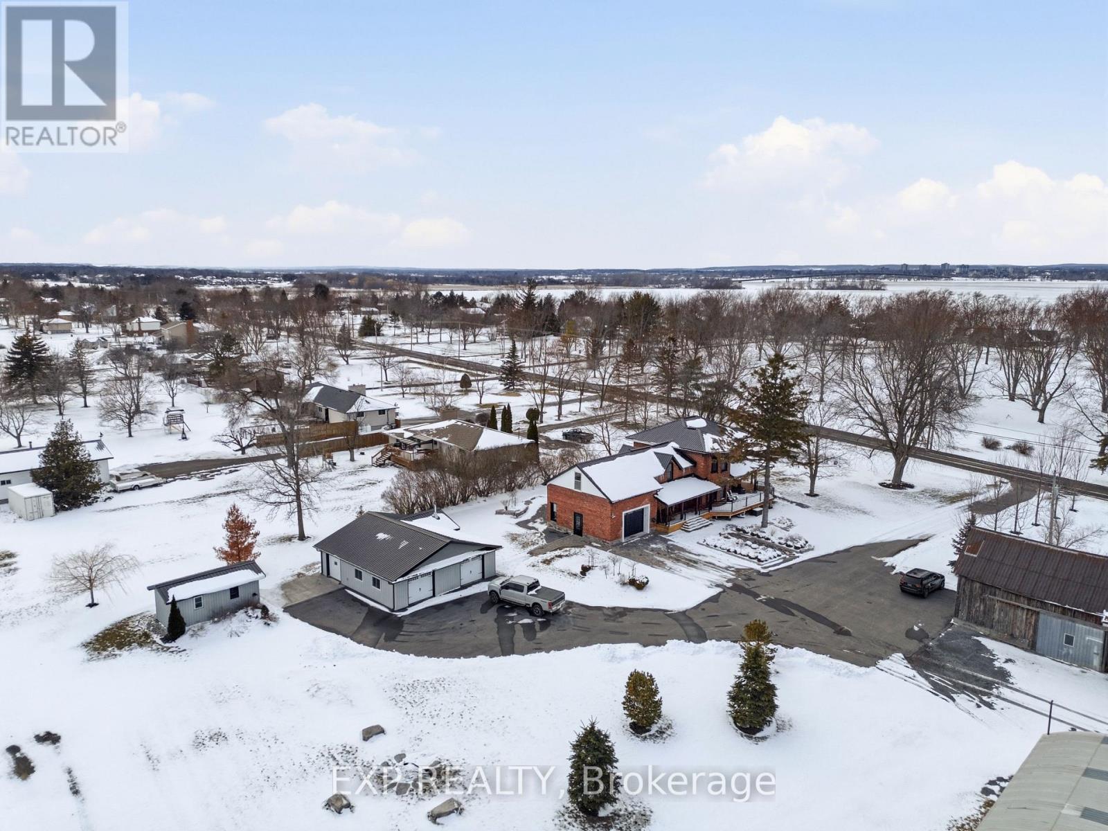 348 Massassauga Road, Prince Edward County, Ontario  K8N 4Z7 - Photo 40 - X12905432