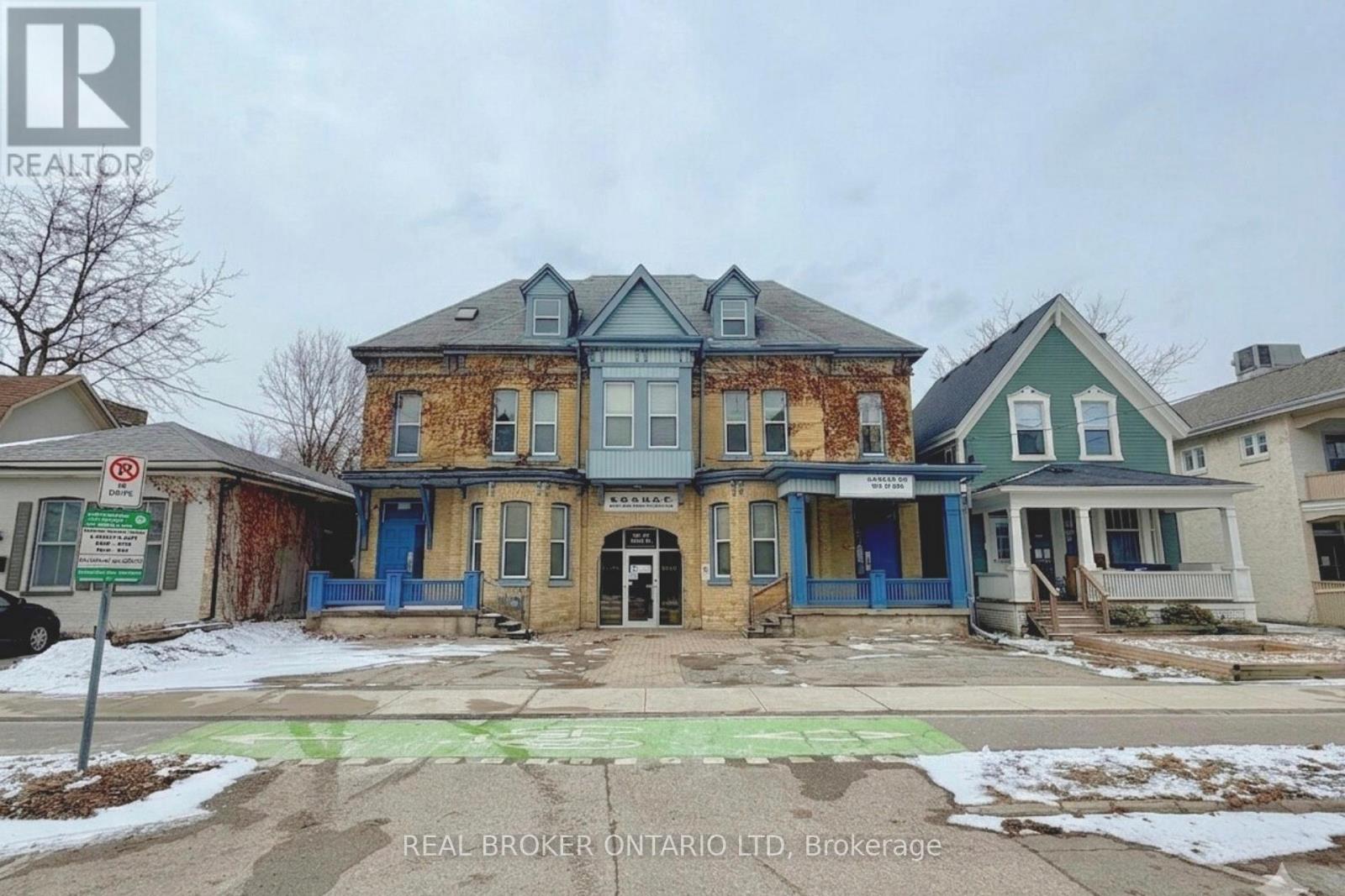 425-427 WILLIAM STREET, London East, Ontario