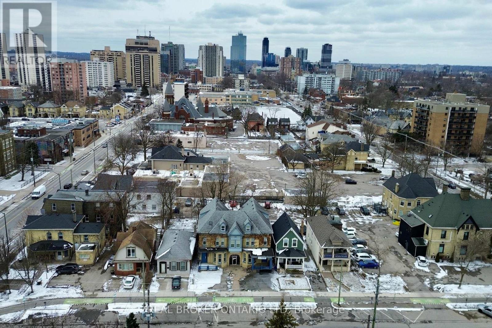 425-427 William Street, London East, Ontario  N6B 3E1 - Photo 6 - X12905428