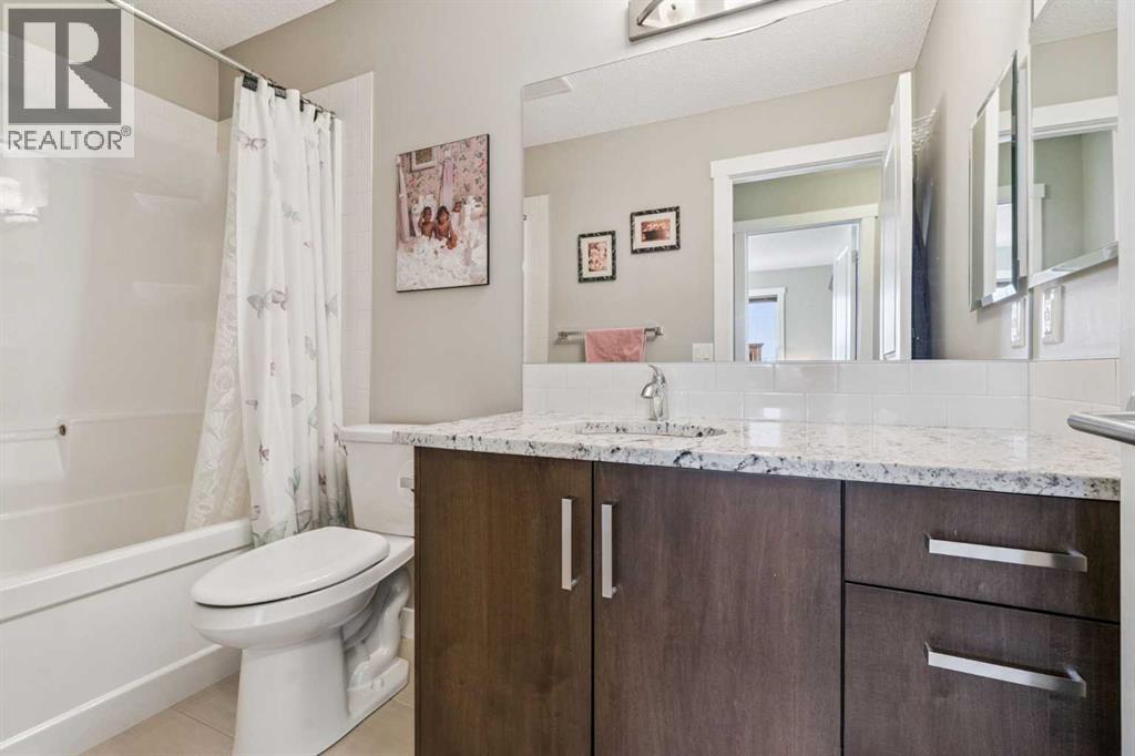 79 Baysprings Terrace SW, Airdrie, Alberta  T4B 4A7 - Photo 21 - A2291150