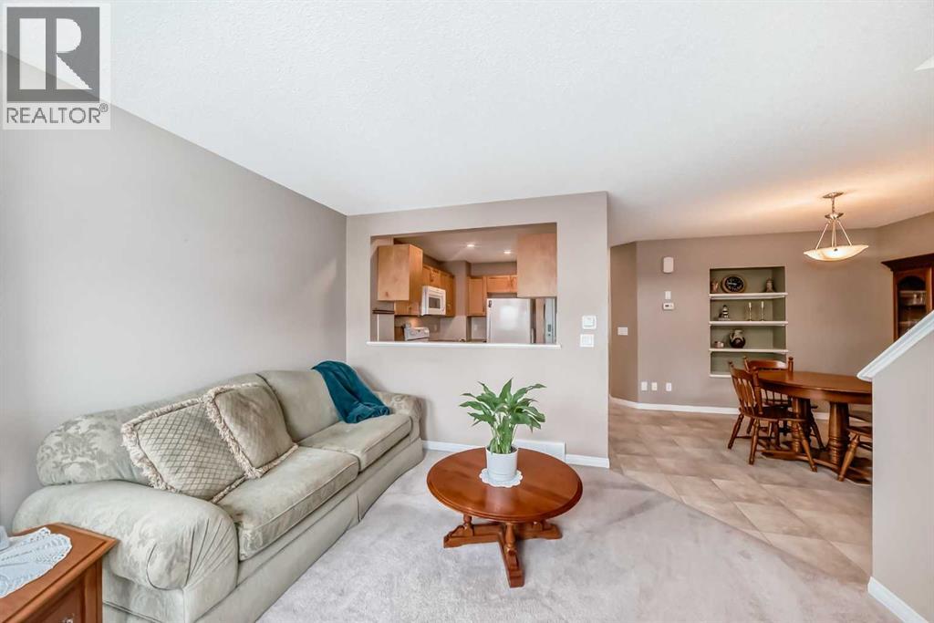 137 Luxstone Way SW, Airdrie, Alberta  T4B 3C2 - Photo 13 - A2291914