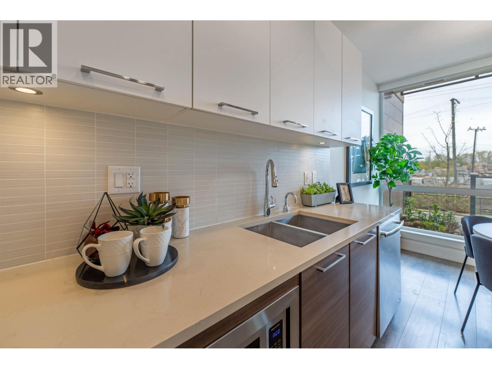 1 8599 River District Crossing, Vancouver, British Columbia V5S 0C7 - Photo 6 - R3101990