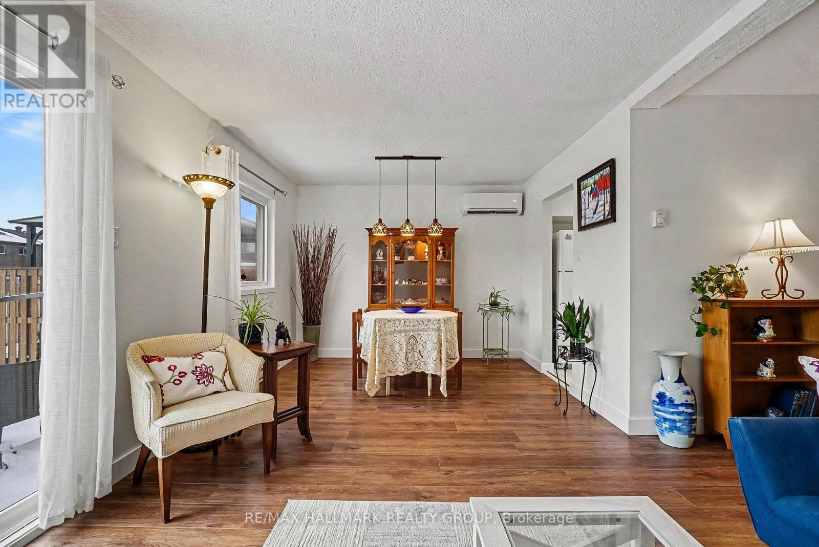 19 - 1542 Queensdale Avenue, Ottawa, Ontario  K1T 1R7 - Photo 11 - X12905358