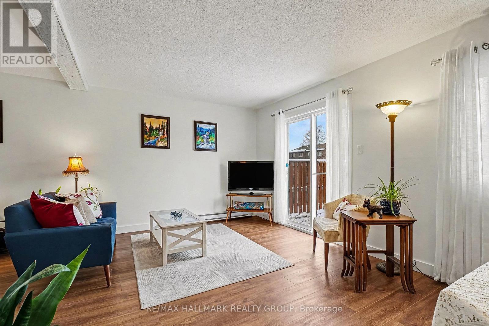 19 - 1542 Queensdale Avenue, Ottawa, Ontario  K1T 1R7 - Photo 7 - X12905358