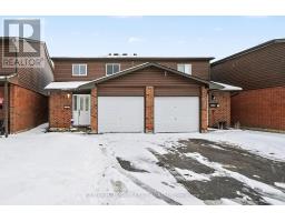 19 - 1542 QUEENSDALE AVENUE, Ottawa, Ontario