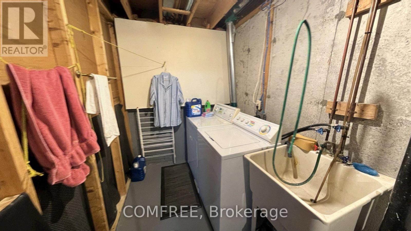 56 Fieldgate Drive, Ottawa, Ontario  K2J 1T9 - Photo 13 - X12905416