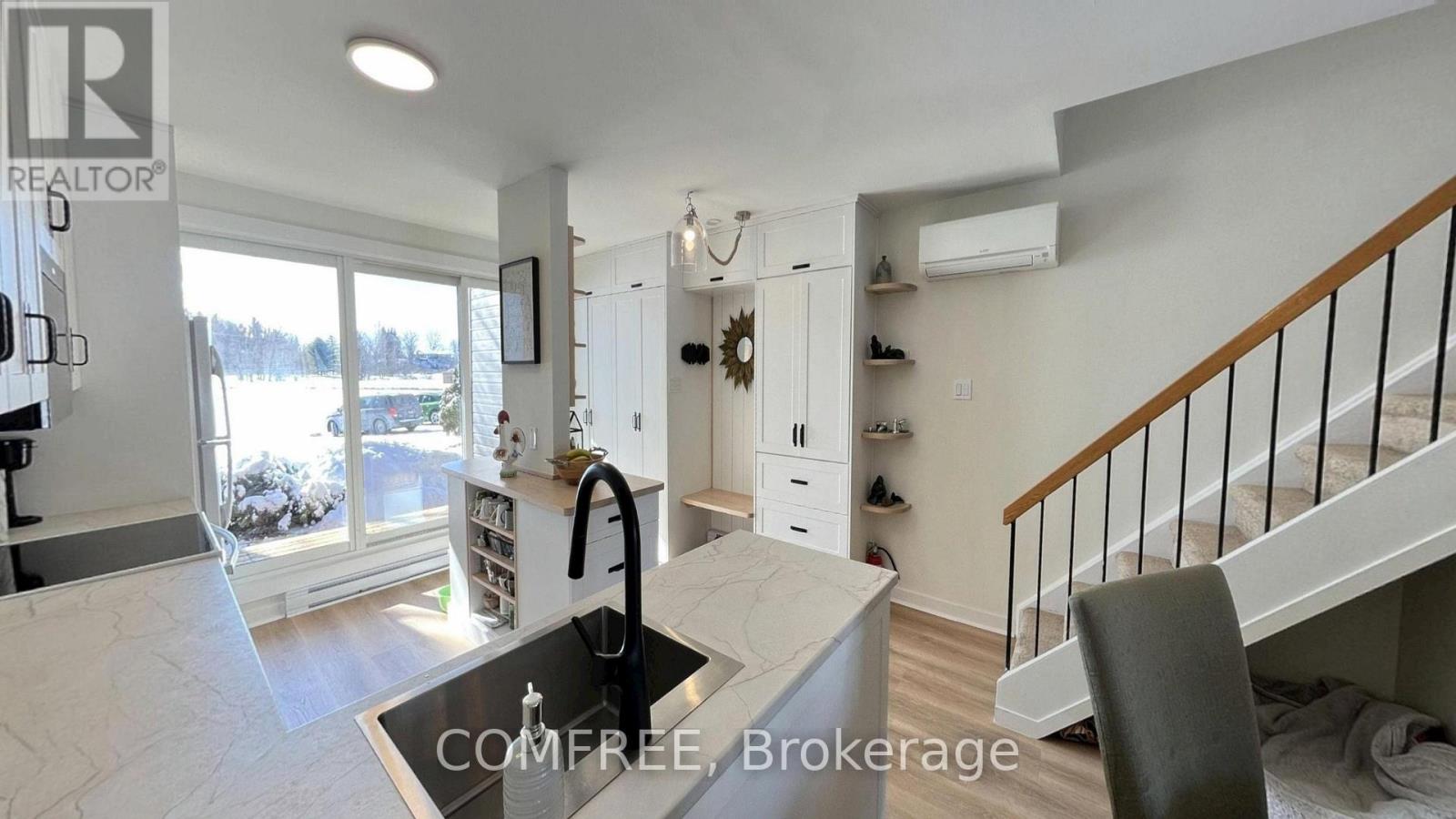 17 - 2890 Presqu'Île Road, Alfred And Plantagenet, Ontario  K0B 1J0 - Photo 5 - X12905438