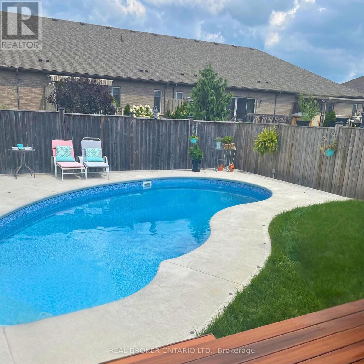 50 Gaiser Road, Welland, Ontario  L3C 0B5 - Photo 41 - X12905332