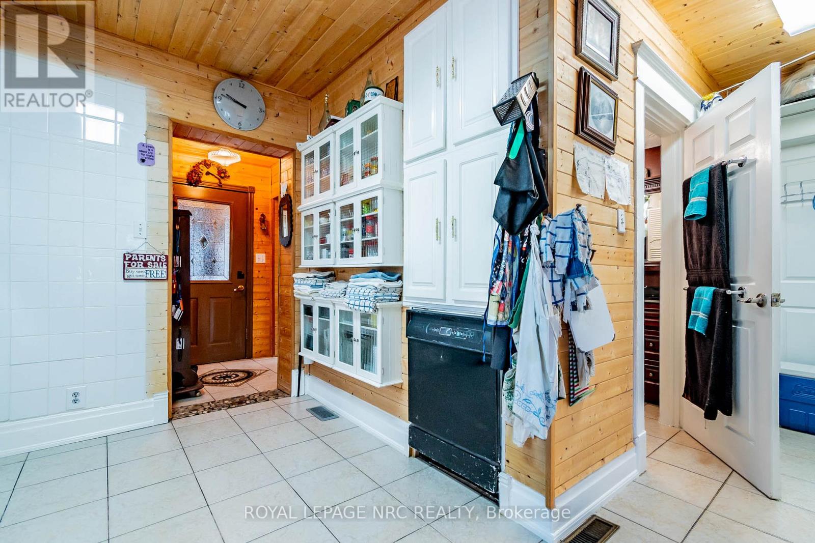 6490 Thorold Stone Road, Niagara Falls, Ontario  L2J 1B3 - Photo 29 - X12905350