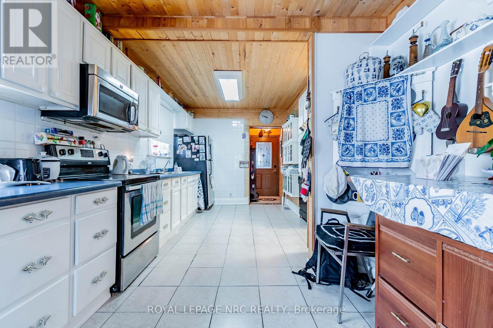 6490 Thorold Stone Road, Niagara Falls, Ontario  L2J 1B3 - Photo 31 - X12905350