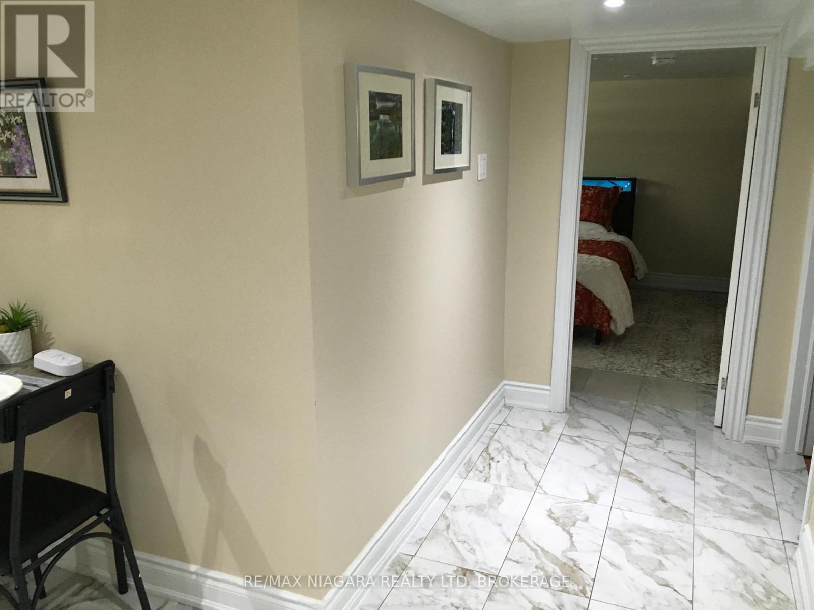 Lower Bedroom 2 - 3968 St Peter Street, Niagara Falls, Ontario  L2J 2N8 - Photo 17 - X12905378