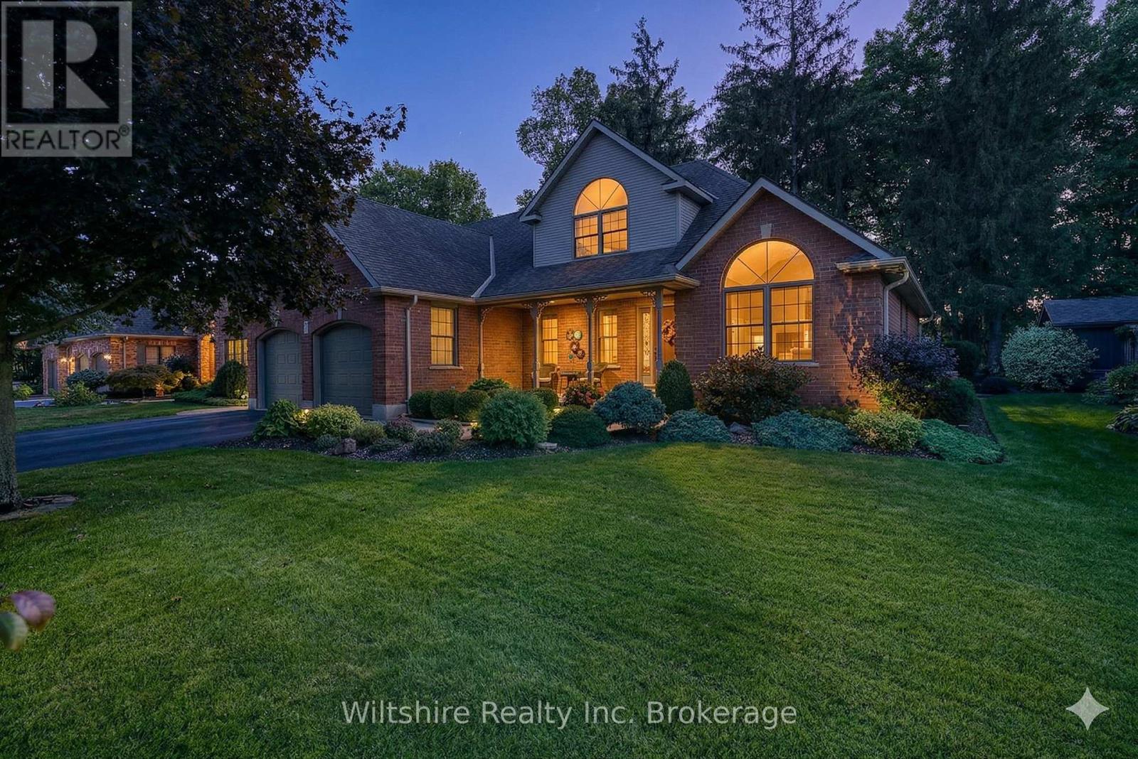 5 Whispering Pine Lane, Tillsonburg, Ontario  N4G 5V4 - Photo 2 - X12905342