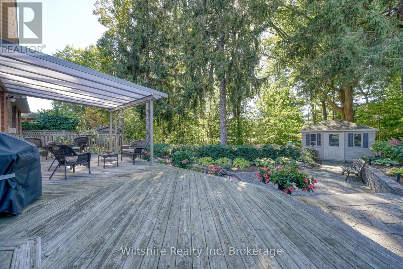 5 Whispering Pine Lane, Tillsonburg, Ontario  N4G 5V4 - Photo 38 - X12905342