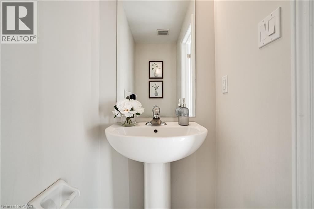 26 Bentgrass Drive, Welland, Ontario  L3B 0H3 - Photo 14 - 40813931