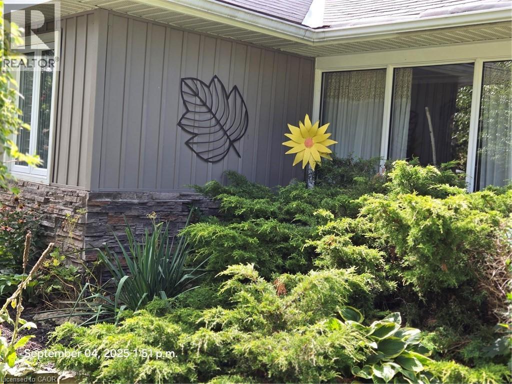 27 Hepburn Avenue, St. Thomas, Ontario  N5R 4J4 - Photo 36 - 40813578