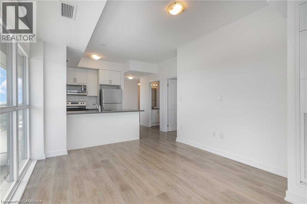 450 E Dundas Street Unit# 810, Waterdown, Ontario  L8B 1Z2 - Photo 3 - 40813264