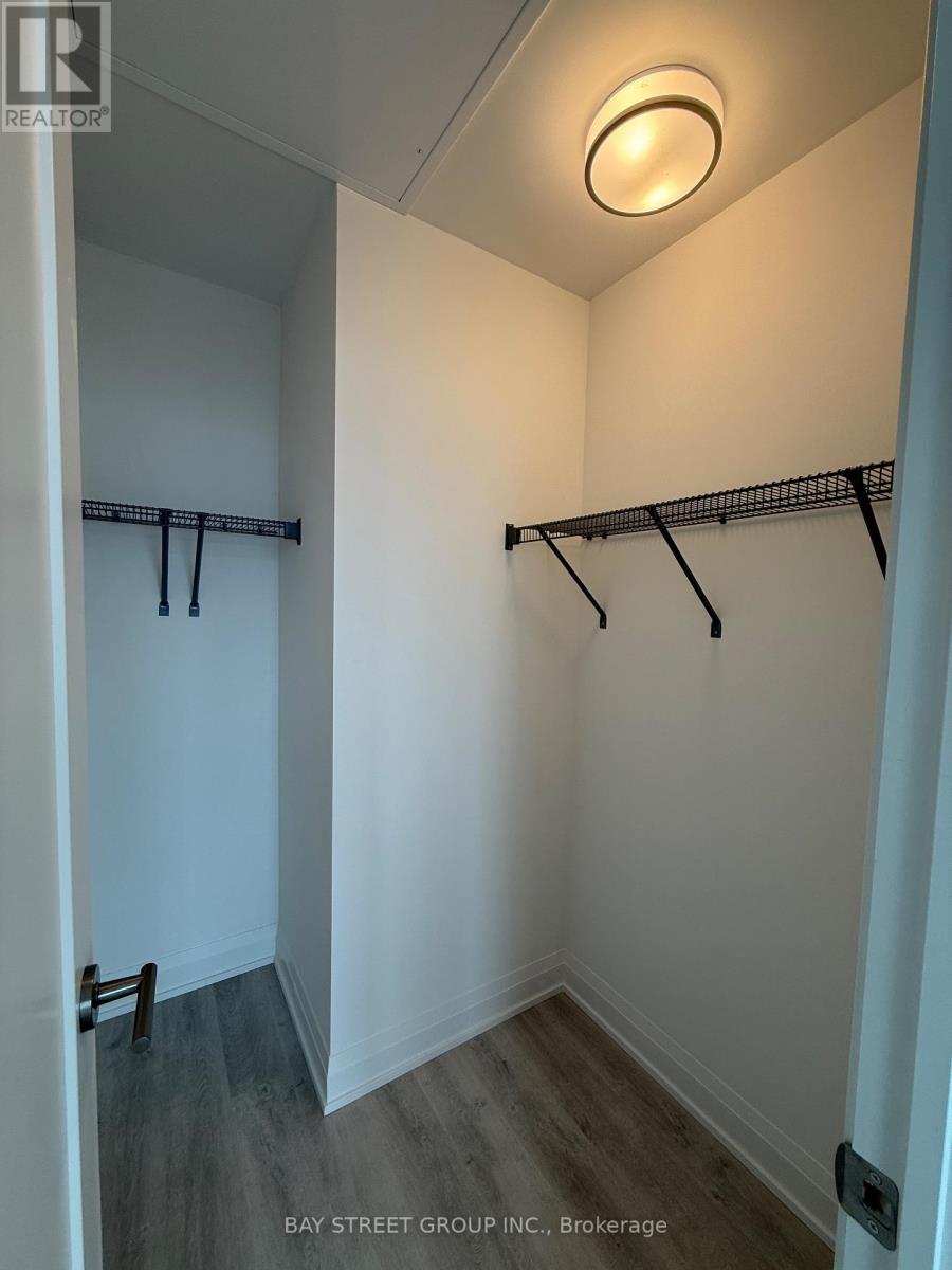 3004 - 65 Broadway Avenue, Toronto, Ontario  M4P 1T9 - Photo 8 - C12905348