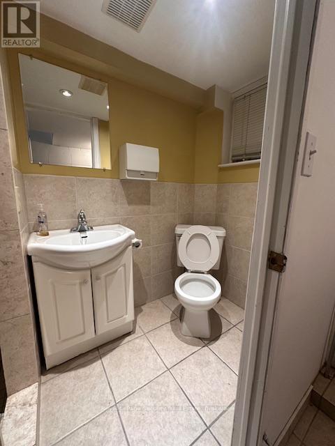 1003 Eglinton Avenue W, Toronto, Ontario  M6C 2C8 - Photo 4 - C12905414