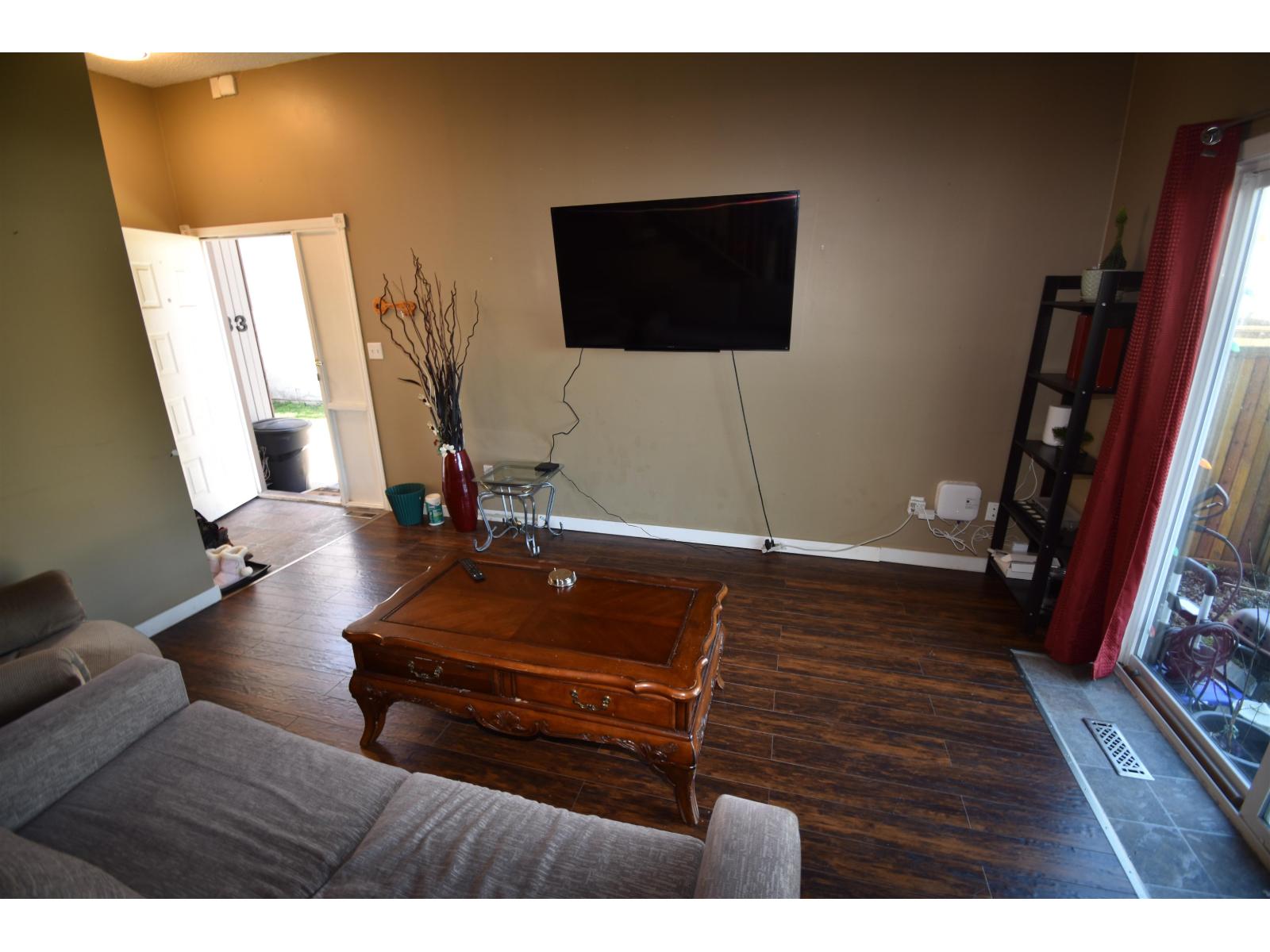 633 Douglas Street, Hope, Hope, British Columbia  V0X 1L0 - Photo 5 - R3100098