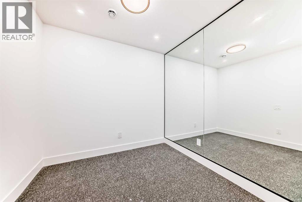 2426 53 Avenue Sw, Calgary, Alberta  T3E 8G9 - Photo 39 - A2248153