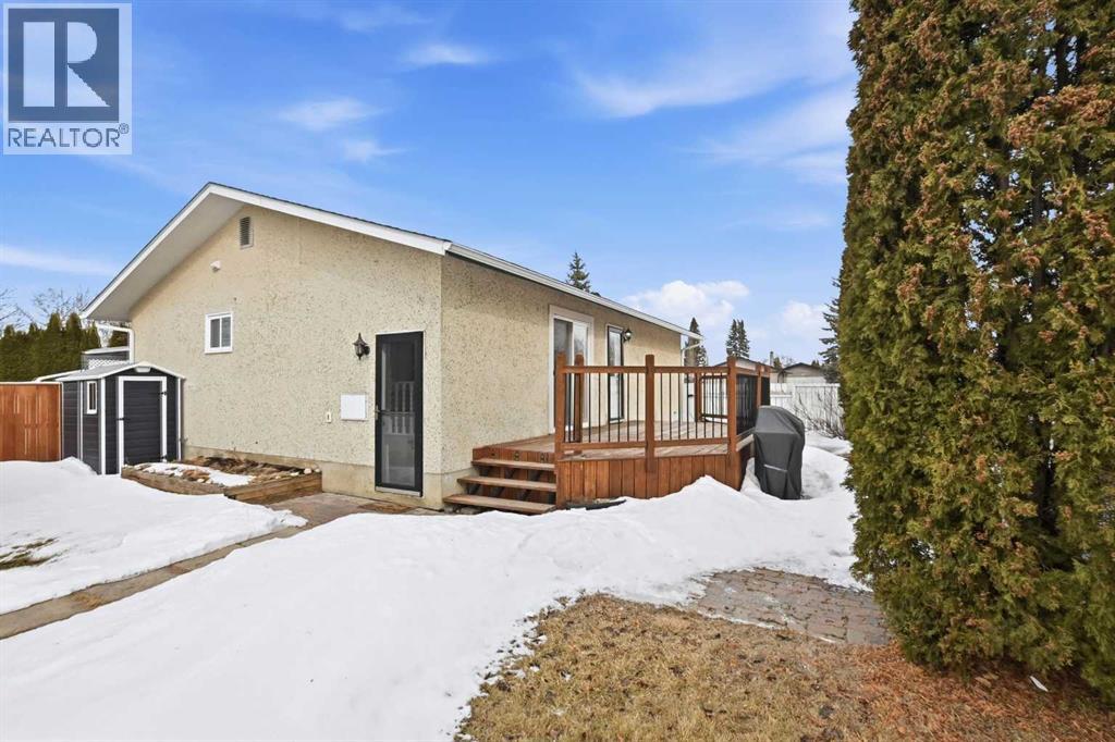 6 Orwell Close, Red Deer, Alberta T4N 5J2 - Photo 3 - A2290869