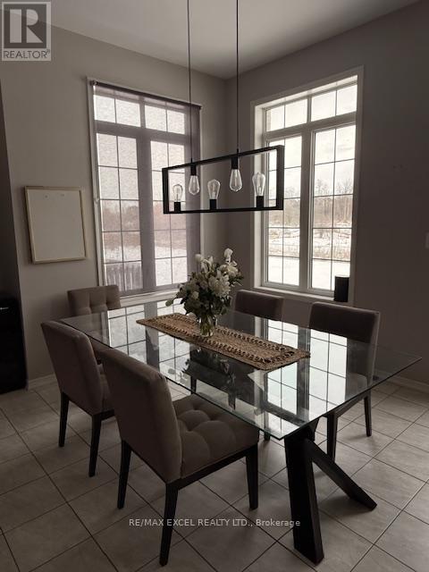 2489 Bandsman Crescent W, Oshawa, Ontario  L1L 0M1 - Photo 4 - E12905324