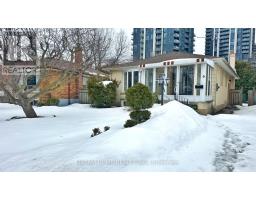 BASEMENT #A - 6 CLEMENTINE SQUARE, Toronto, Ontario