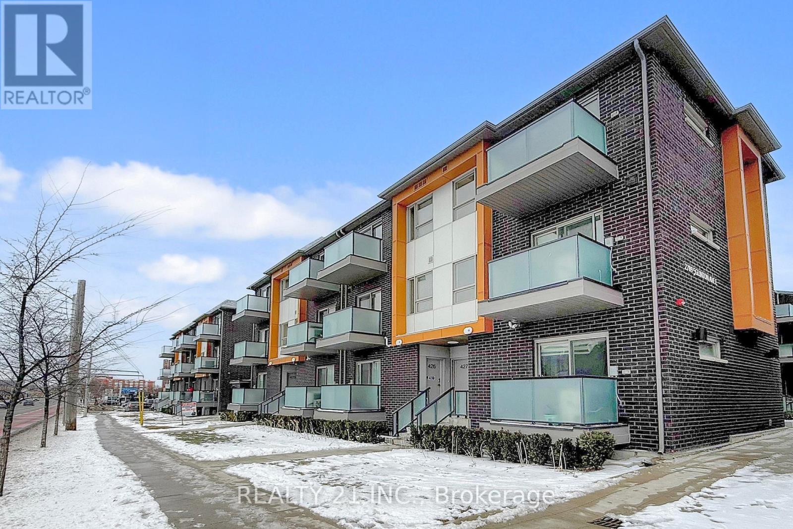 427 - 2789 EGLINTON AVE EAST AVENUE, Toronto, Ontario