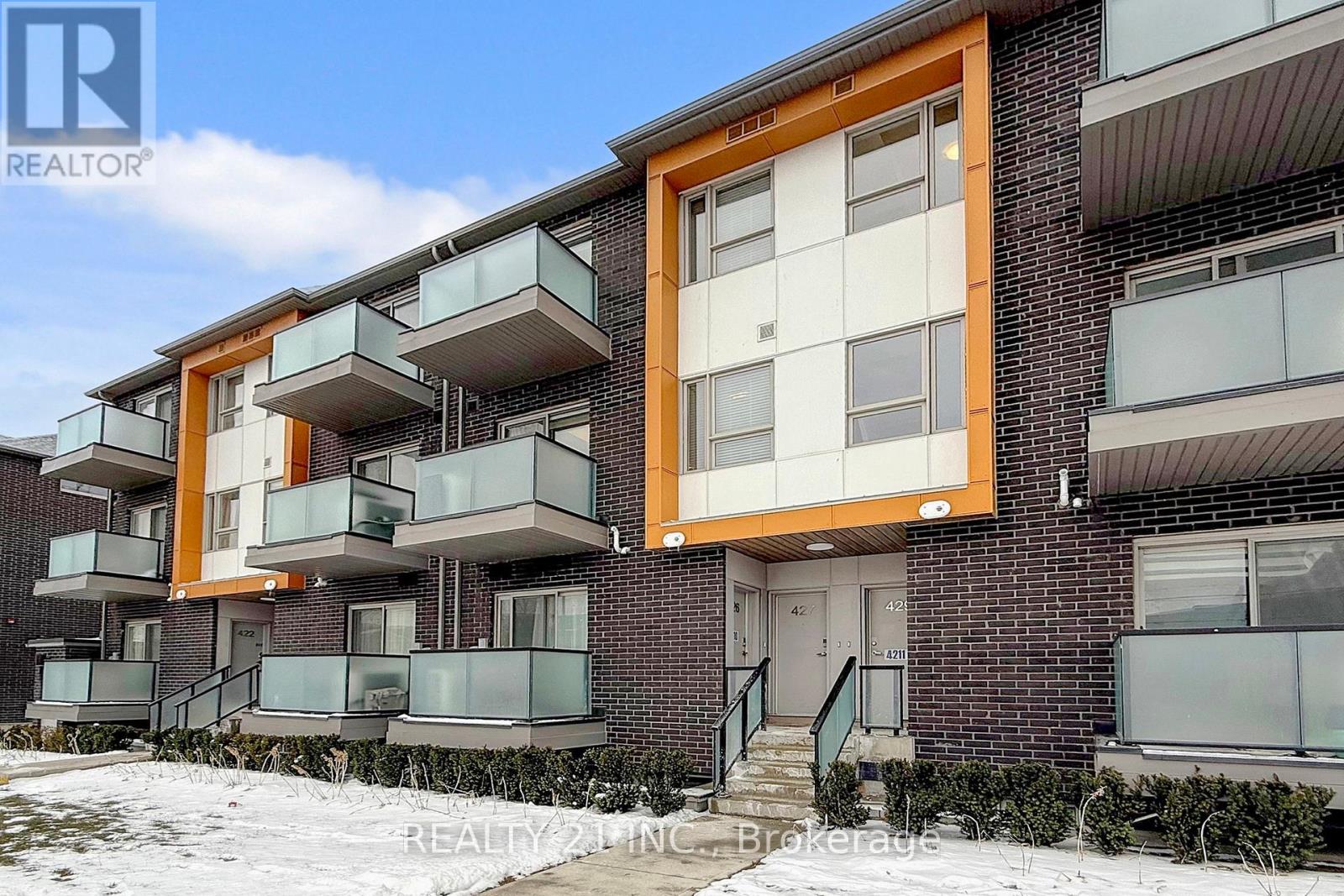 427 - 2789 Eglinton Ave East Avenue, Toronto, Ontario  M1J 0B3 - Photo 3 - E12905448