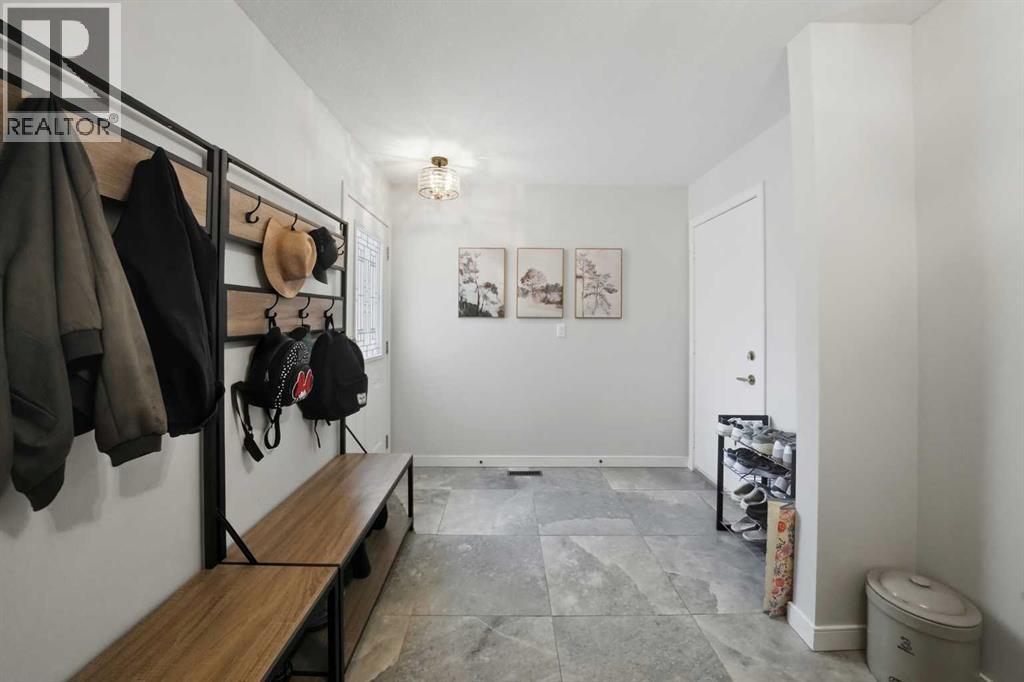 29 Dandell Close, Red Deer, Alberta T4R 2J3 - Photo 15 - A2292140