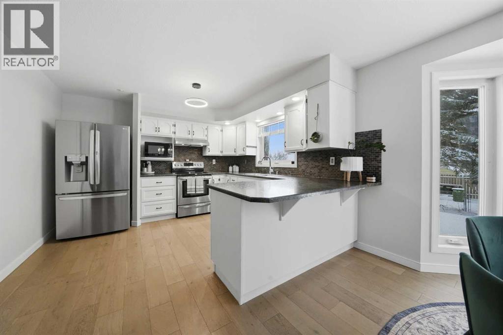 29 Dandell Close, Red Deer, Alberta T4R 2J3 - Photo 9 - A2292140