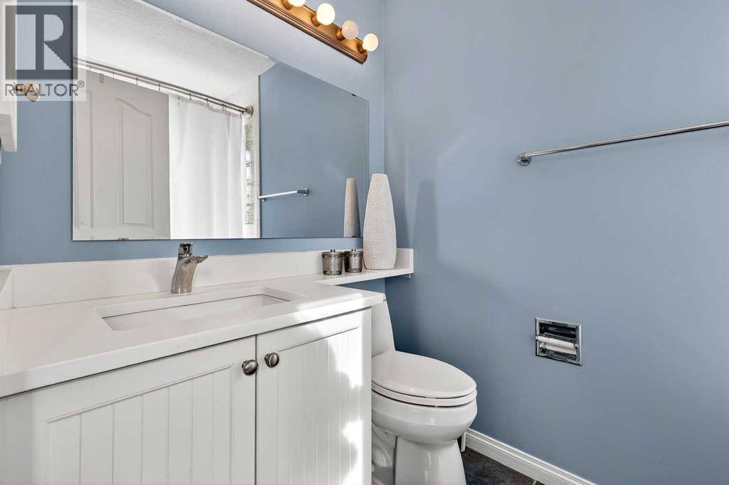 256 Sunmills Place SE, Calgary, Alberta  T2X 2P2 - Photo 28 - A2288975