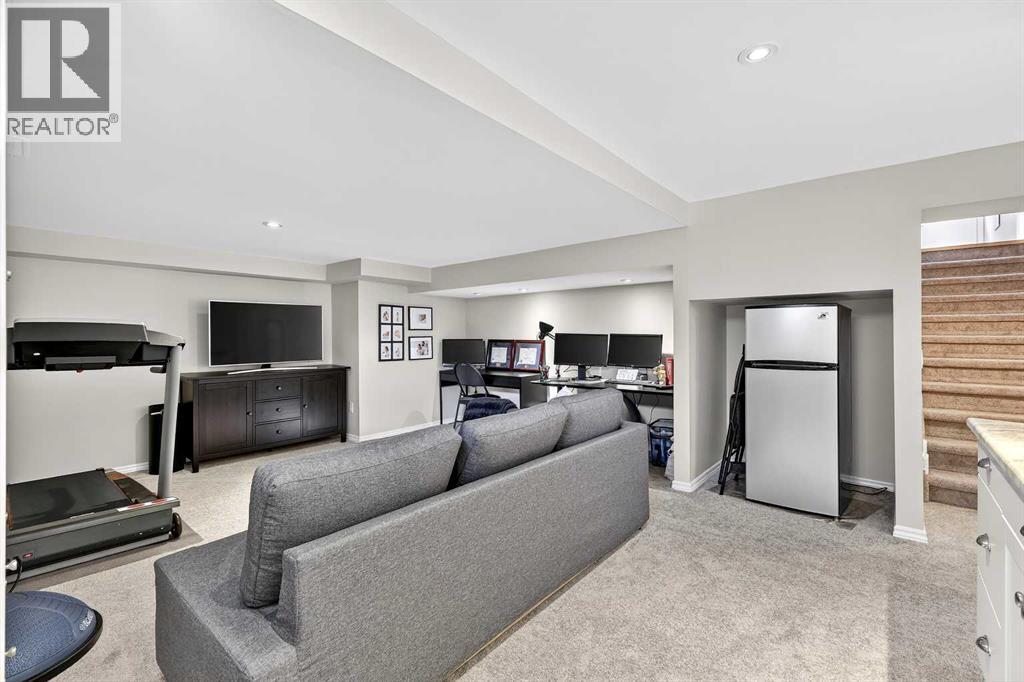 256 Sunmills Place SE, Calgary, Alberta  T2X 2P2 - Photo 35 - A2288975